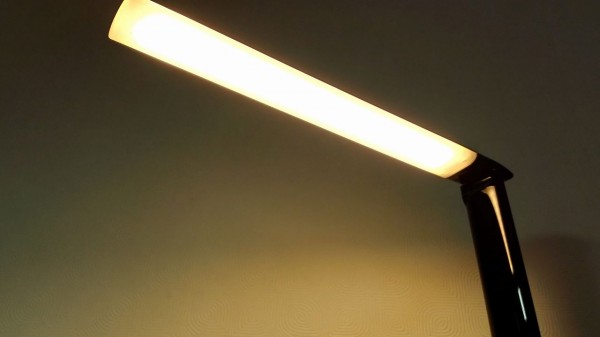 aukey-led-desk-lamp(lLT-T10)034