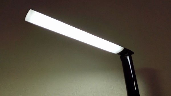 aukey-led-desk-lamp(lLT-T10)035