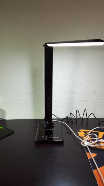 aukey-led-desk-lamp(lLT-T10)036